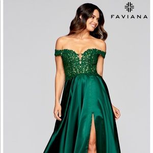 FAVIANA Style 10422- Emerald Green Off-Shoulder Dress